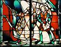 Glasfenster von Ernst Jansen-Winkeln in der Kirche Haus Overbach, Nordrhein-Westfalen: ein Priester eröffnet dem jungen Franz von Sales die Geheimnisse der Liebe Gottes